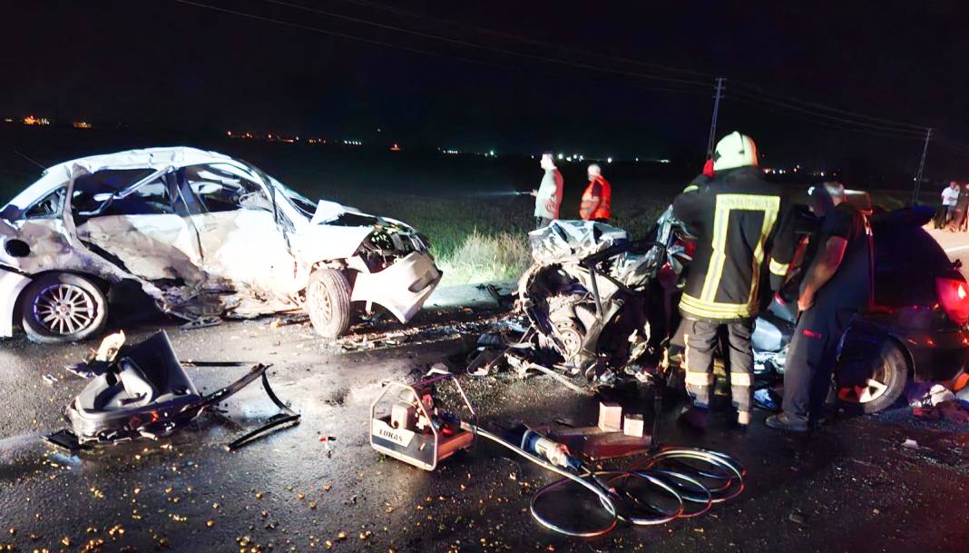 Konya’daki kazada can veren polis memuru Yusuf Yılmaz ve eşine acı veda 1